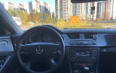 Mercedes-Benz CLS, 2005 год, 1 750 000 рублей, 4 фотография