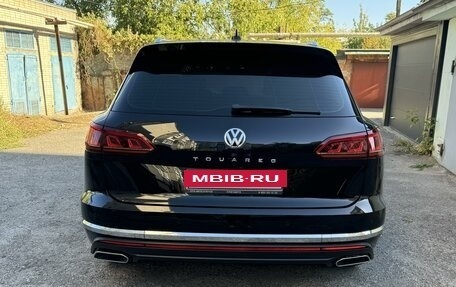 Volkswagen Touareg III, 2018 год, 4 600 000 рублей, 5 фотография