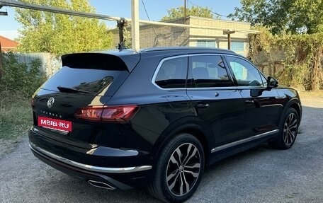 Volkswagen Touareg III, 2018 год, 4 600 000 рублей, 4 фотография