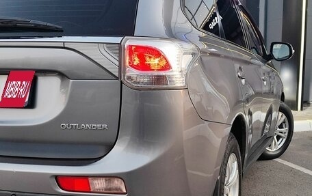 Mitsubishi Outlander III рестайлинг 3, 2013 год, 1 500 000 рублей, 8 фотография