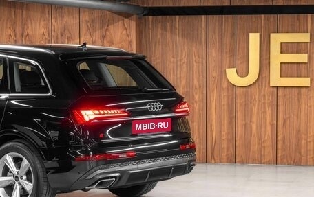 Audi Q7, 2024 год, 13 900 000 рублей, 10 фотография