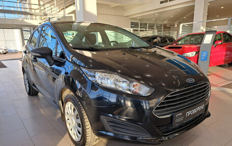 Ford Fiesta, 2017 год, 954 000 рублей, 3 фотография