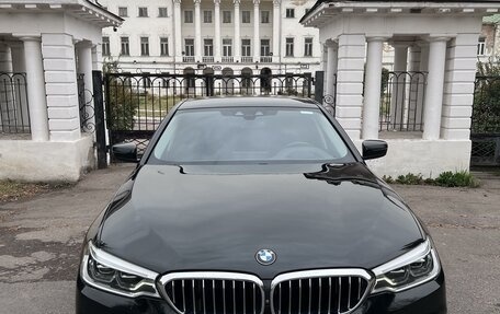 BMW 5 серия, 2019 год, 2 930 000 рублей, 3 фотография