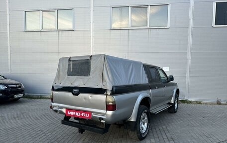 Mitsubishi L200 III рестайлинг, 2004 год, 875 000 рублей, 4 фотография