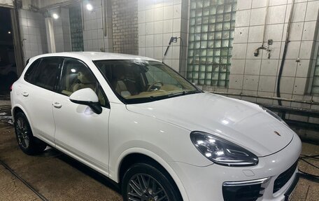 Porsche Cayenne III, 2017 год, 6 500 000 рублей, 4 фотография