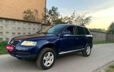 Volkswagen Touareg III, 2004 год, 750 000 рублей, 2 фотография