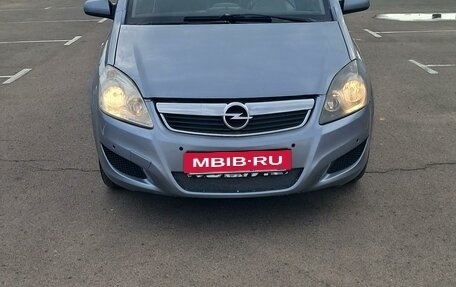 Opel Zafira B, 2007 год, 450 000 рублей, 10 фотография