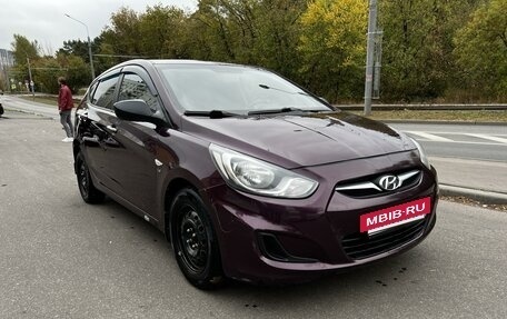 Hyundai Solaris II рестайлинг, 2012 год, 650 000 рублей, 2 фотография