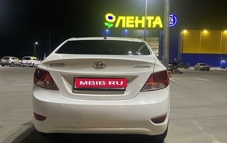 Hyundai Solaris II рестайлинг, 2012 год, 850 000 рублей, 2 фотография