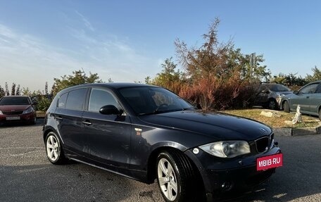 BMW 1 серия, 2005 год, 700 000 рублей, 3 фотография