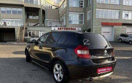 BMW 1 серия, 2005 год, 700 000 рублей, 6 фотография