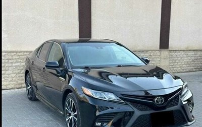 Toyota Camry, 2018 год, 1 850 000 рублей, 1 фотография