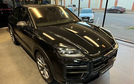 Porsche Cayenne III, 2024 год, 44 990 000 рублей, 6 фотография