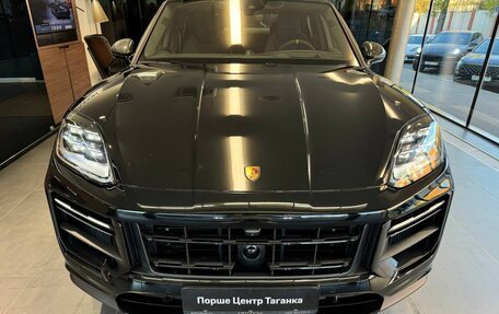 Porsche Cayenne III, 2024 год, 44 990 000 рублей, 2 фотография