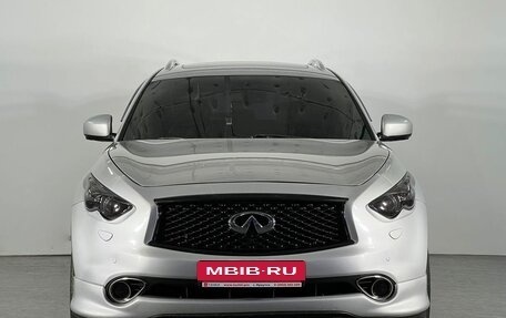 Infiniti FX II, 2011 год, 2 310 000 рублей, 2 фотография