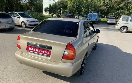 Hyundai Accent II, 2004 год, 379 000 рублей, 3 фотография