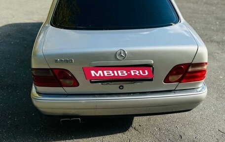 Mercedes-Benz E-Класс, 1999 год, 650 000 рублей, 8 фотография