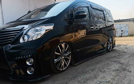 Toyota Alphard III, 2013 год, 2 699 000 рублей, 3 фотография