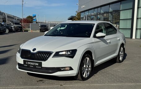 Skoda Superb III рестайлинг, 2019 год, 2 570 000 рублей, 1 фотография