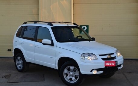 Chevrolet Niva I рестайлинг, 2013 год, 675 000 рублей, 3 фотография