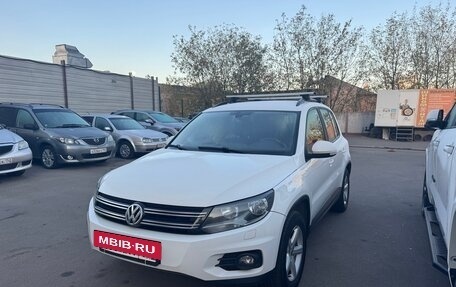 Volkswagen Tiguan I, 2013 год, 1 360 000 рублей, 2 фотография