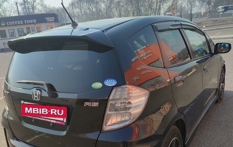 Honda Fit III, 2010 год, 700 000 рублей, 4 фотография