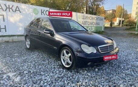 Mercedes-Benz C-Класс, 2003 год, 535 000 рублей, 10 фотография