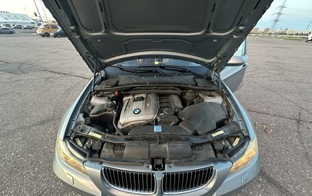 BMW 3 серия, 2005 год, 1 050 000 рублей, 17 фотография