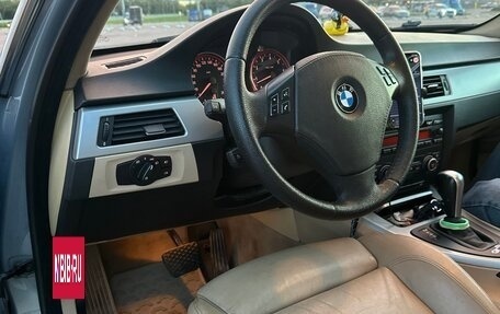 BMW 3 серия, 2005 год, 1 050 000 рублей, 10 фотография