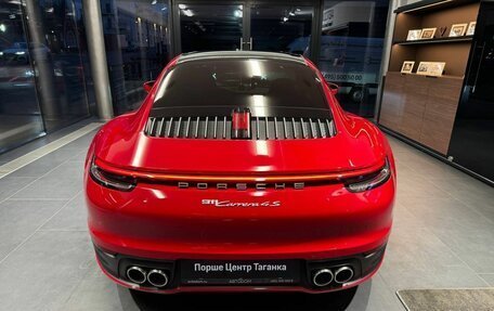 Porsche 911, 2024 год, 29 000 000 рублей, 10 фотография