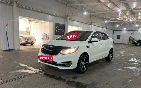 KIA Rio III рестайлинг, 2015 год, 820 000 рублей, 3 фотография