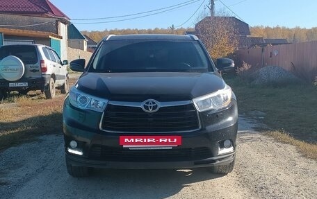 Toyota Highlander III, 2014 год, 3 500 000 рублей, 8 фотография