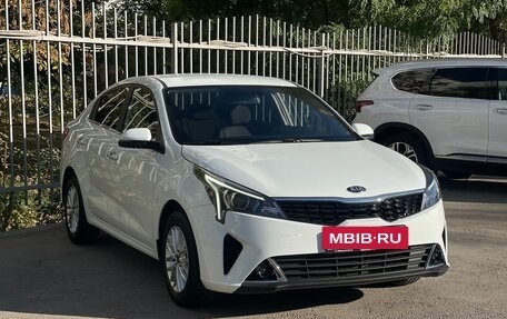 KIA Rio IV, 2021 год, 1 985 000 рублей, 7 фотография