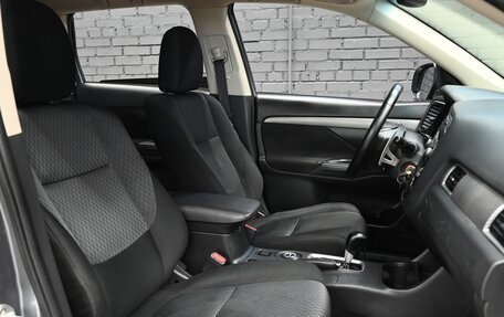 Mitsubishi Outlander III рестайлинг 3, 2012 год, 1 640 000 рублей, 11 фотография