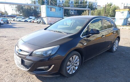 Opel Astra J, 2013 год, 910 000 рублей, 2 фотография