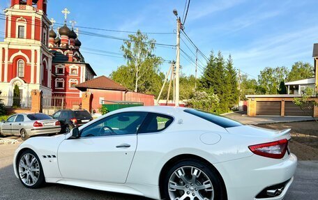 Maserati GranTurismo, 2012 год, 3 450 000 рублей, 10 фотография