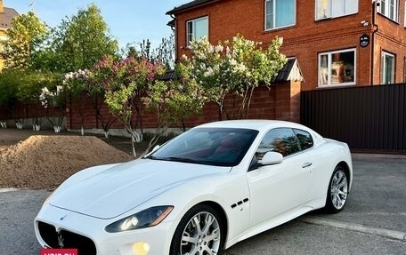 Maserati GranTurismo, 2012 год, 3 450 000 рублей, 24 фотография