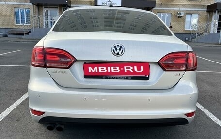 Volkswagen Jetta VI, 2014 год, 1 500 000 рублей, 5 фотография