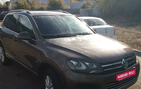 Volkswagen Touareg III, 2012 год, 2 630 000 рублей, 2 фотография