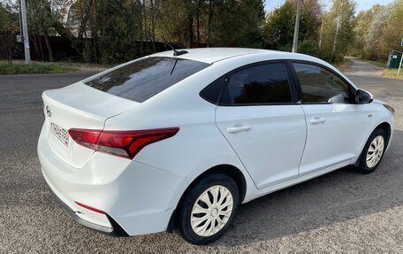 Hyundai Solaris II рестайлинг, 2018 год, 740 000 рублей, 9 фотография