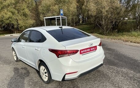 Hyundai Solaris II рестайлинг, 2018 год, 740 000 рублей, 12 фотография