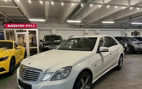 Mercedes-Benz E-Класс, 2010 год, 1 785 000 рублей, 1 фотография