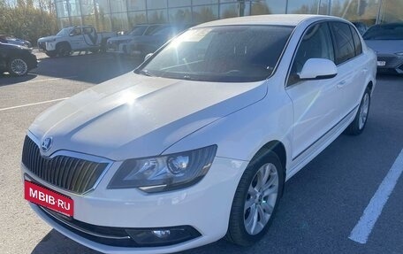 Skoda Superb III рестайлинг, 2013 год, 1 420 000 рублей, 12 фотография