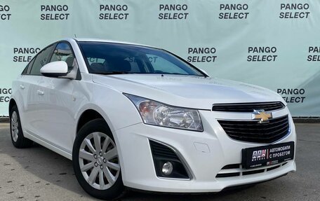 Chevrolet Cruze II, 2013 год, 950 000 рублей, 6 фотография