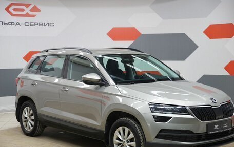 Skoda Karoq I, 2021 год, 2 390 000 рублей, 3 фотография