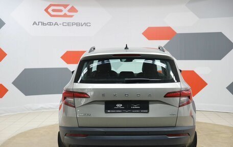 Skoda Karoq I, 2021 год, 2 390 000 рублей, 6 фотография