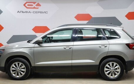 Skoda Karoq I, 2021 год, 2 390 000 рублей, 8 фотография