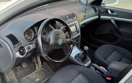 Skoda Octavia, 2012 год, 970 000 рублей, 7 фотография