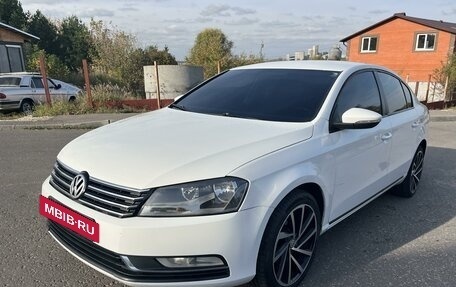 Volkswagen Passat B7, 2012 год, 570 000 рублей, 10 фотография