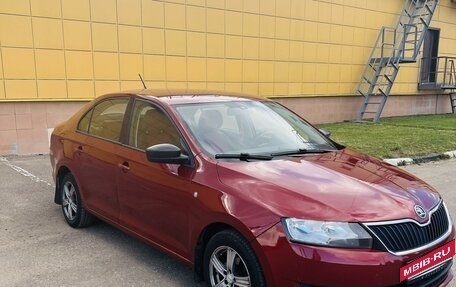 Skoda Rapid I, 2014 год, 820 000 рублей, 3 фотография